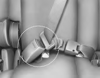 Lorsque vous utilisez la ceinture arrière